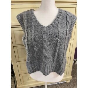 American Eagle Womens Gray Cable Knit V Neck Sleeveless Sweater Vest M